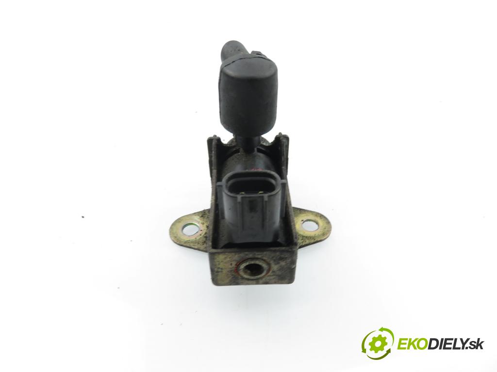 TOYOTA RAV 4 II (_A2_) SUV 2003 85,00 2.0 D-4D 4WD (CLA20_, CLA21_) - 1CD-FTV 1995,00 ELEKTROVENTIL: VAKUUM: 2581927040 ; 1397000770