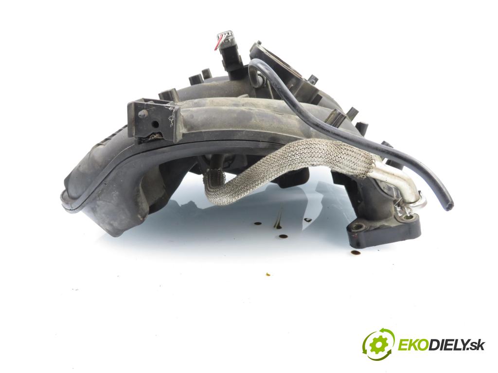 PEUGEOT 307 (3A/C) HB 2002 100,00 2.0 16V - RFN (EW10J4) 1997,00 potrubí 9641562980 ; 9638986080