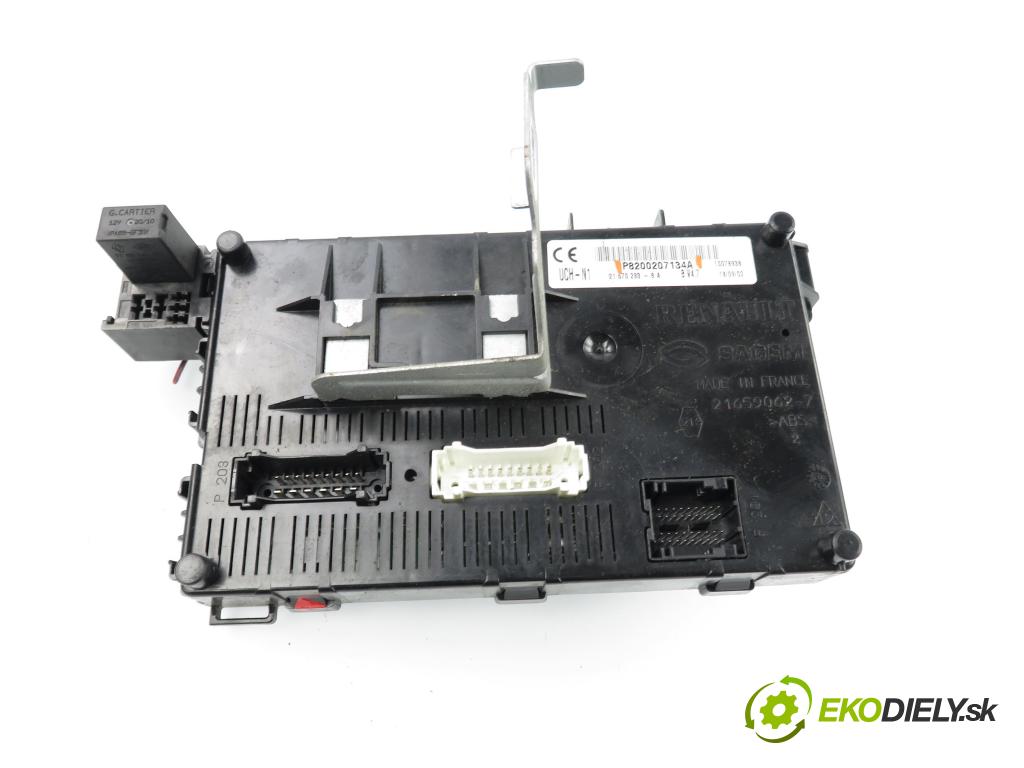 RENAULT CLIO II (BB_, CB_) HB 2000 43,00 1.2 (BB0A, BB0F, BB10, BB1K, BB28, BB2D, BB2H, CB0 1149,00 MODUL UCH-2 8200207134A ; P8200207134A