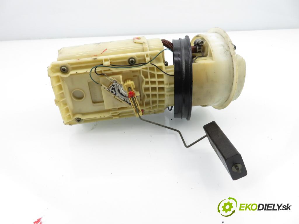 SKODA OCTAVIA I (1U2) LIFTBACK 2000 55,00 1.6 - AEE 1598,00 Pumpa paliva 6Q0919051F ; A2C53021868
