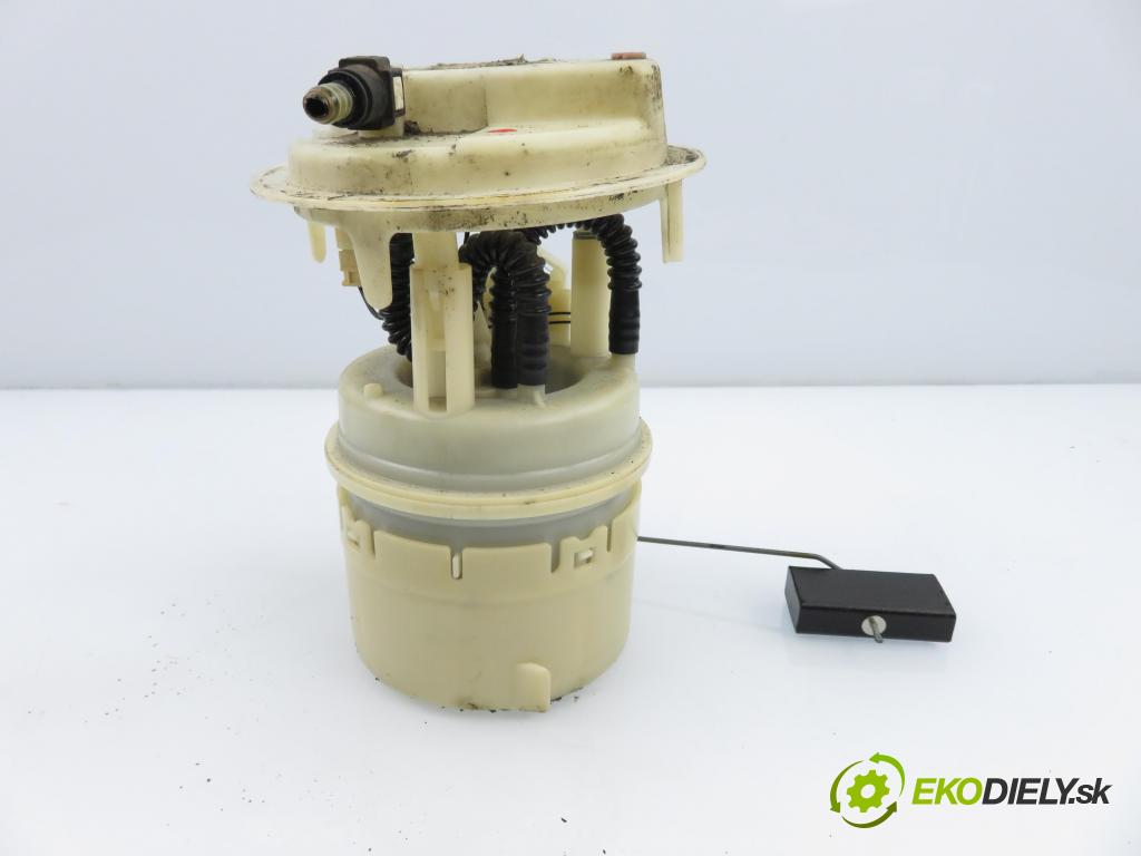 PEUGEOT 307 (3A/C) HB 2002 100,00 2.0 16V - RFN (EW10J4) 1997,00 Pumpa paliva 9632672080