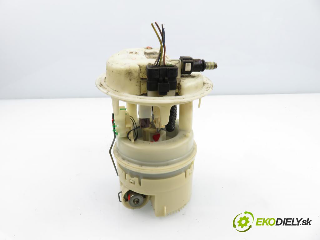 PEUGEOT 307 (3A/C) HB 2002 100,00 2.0 16V - RFN (EW10J4) 1997,00 Pumpa paliva 9632672080