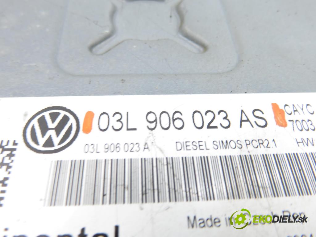 VW TOURAN (1T3) MINIVAN 2010 77,00 1.6 TDI - CAYC 1598,00 řídící jednotka motora 5WP42839AA ; 03L906023AS