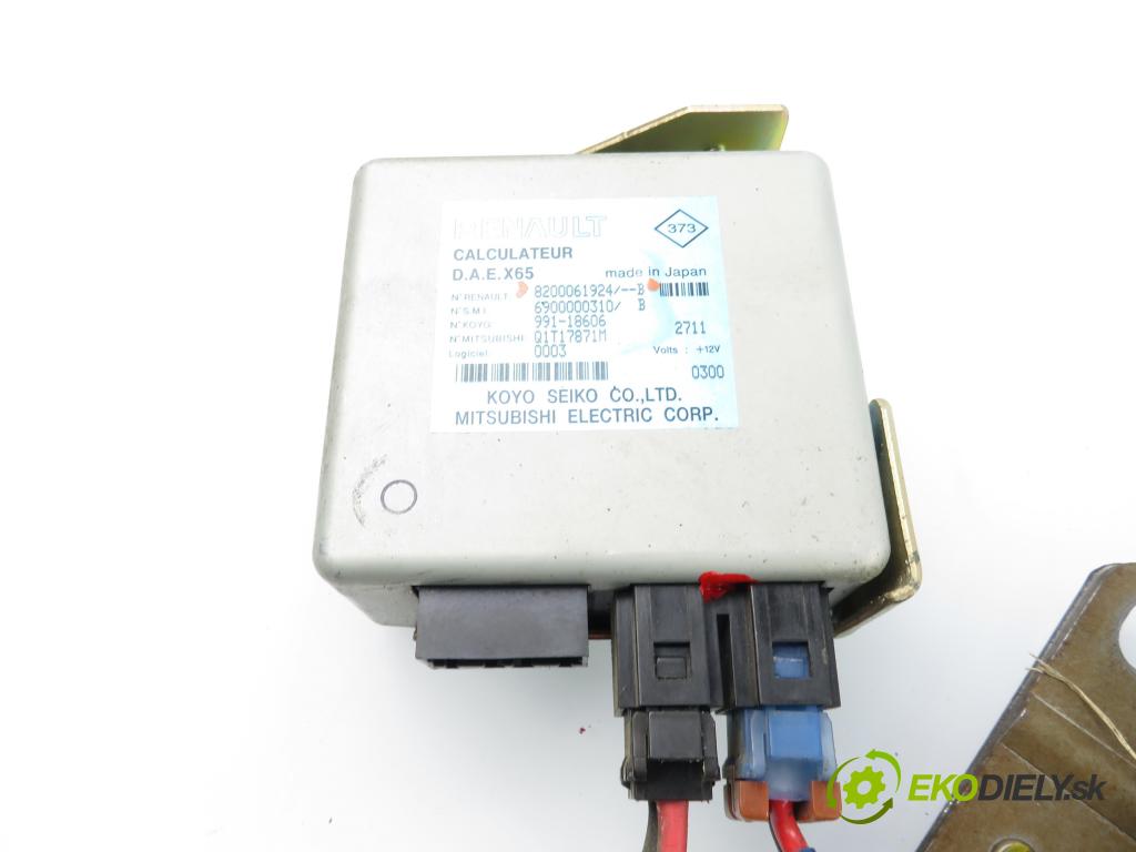 RENAULT CLIO II (BB_, CB_) HB 2000 43,00 1.2 8V 58 1149,00 serv/podporovanie elektrické 7700437049 ; 6900000291 ; 8200061924B