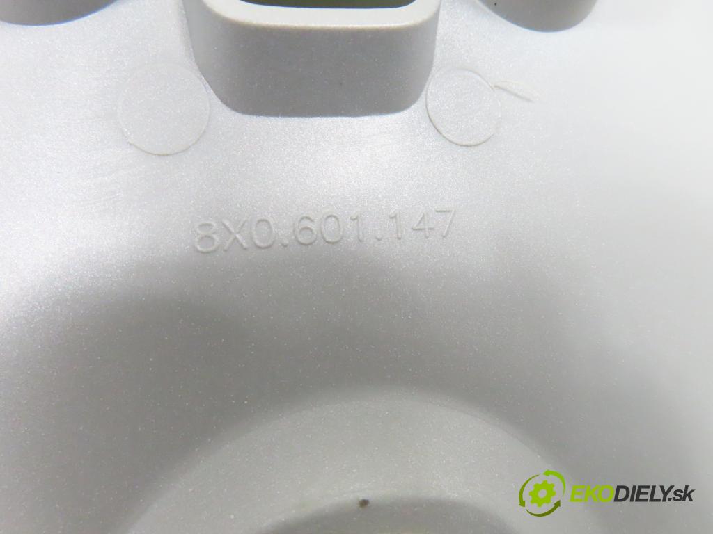 AUDI   0    puklica 8X0601147