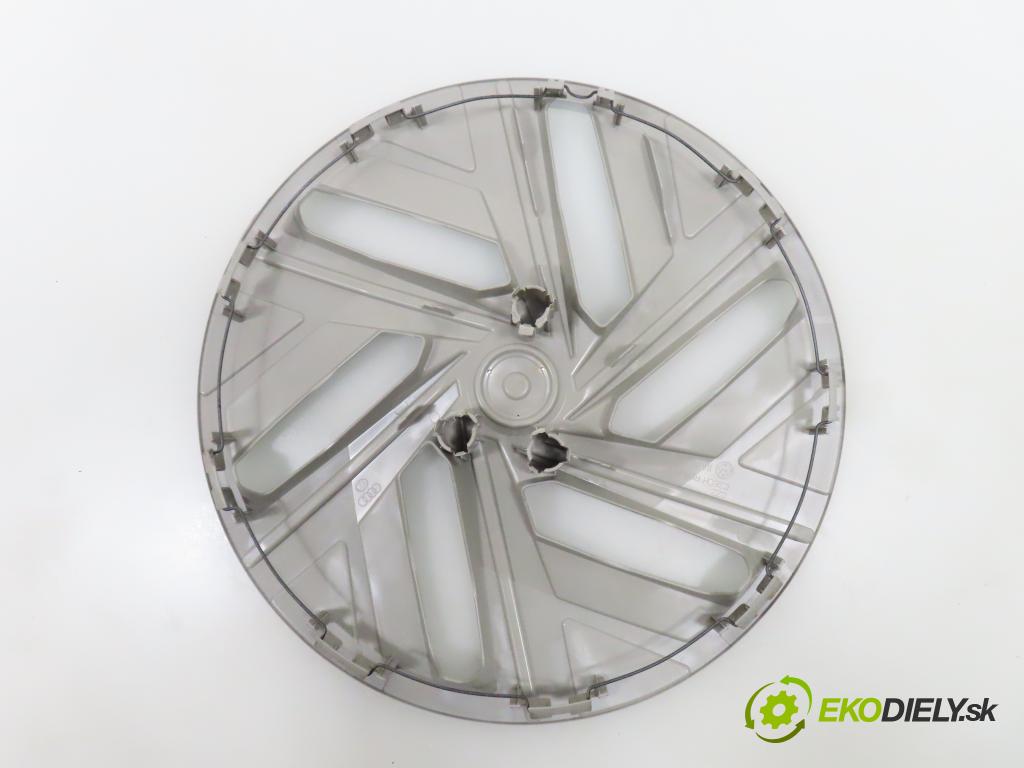 AUDI   0    puklica 89A601147A