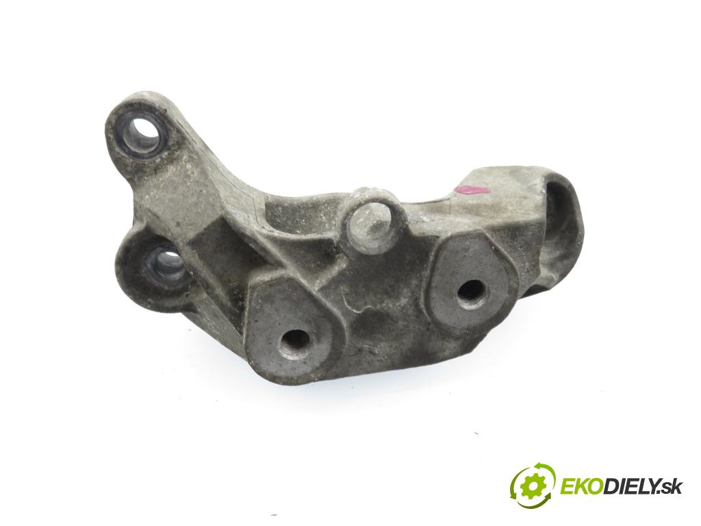 OPEL TIGRA (S93) HB 1997 66,00 1.4 16V - X 14 XE 1389,00 Uchytenie Motor 13109198