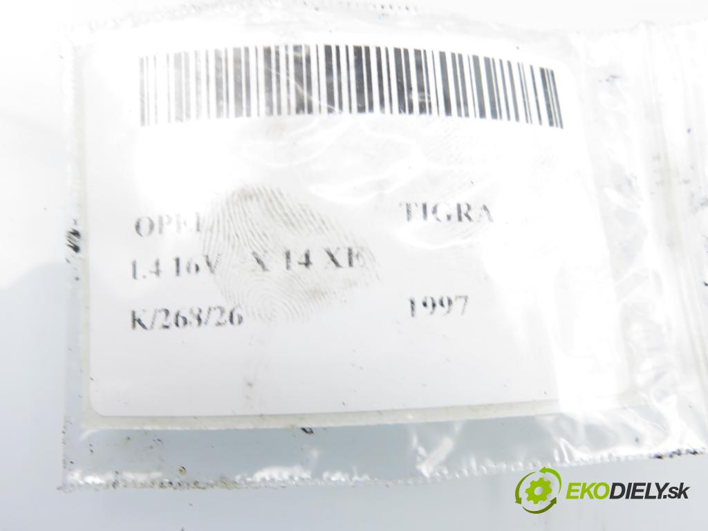 OPEL TIGRA (S93) HB 1997 66,00 1.4 16V - X 14 XE 1389,00 Uchytenie Motor 13109198