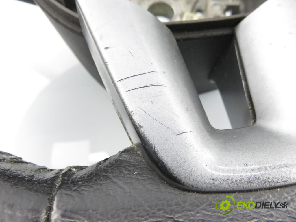 SEAT LEON (1P1) HB 2009 63,00 1.4 16V - BXW 1390,00 Volant 5P0419091AS (Volant)