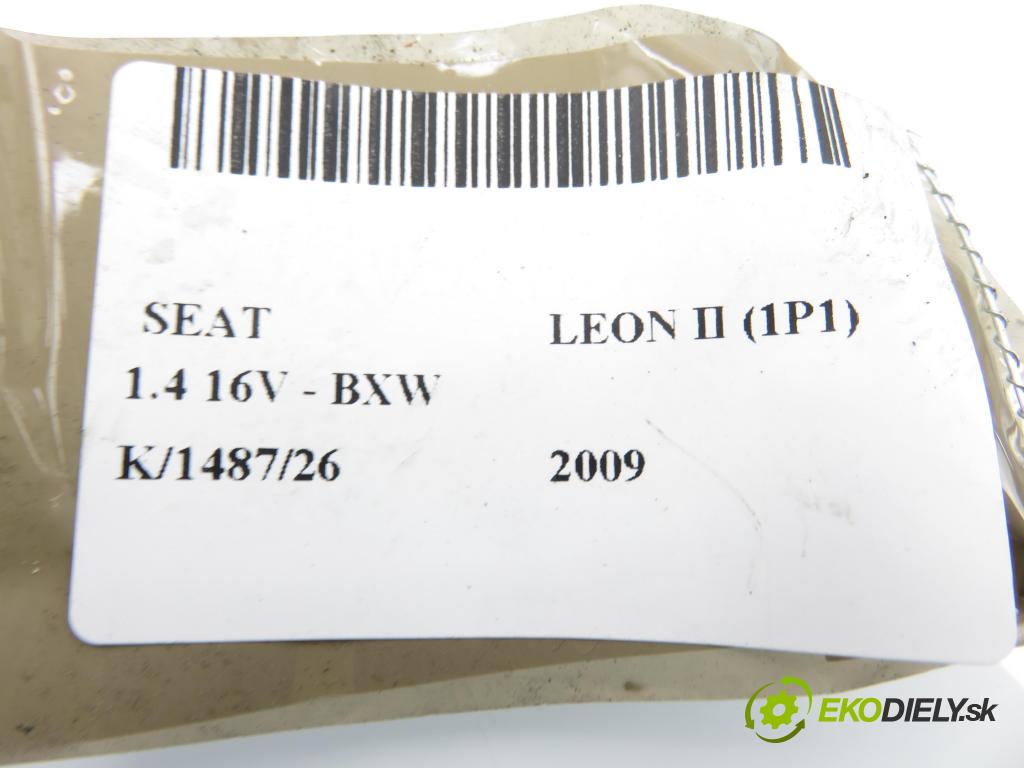 SEAT LEON (1P1) HB 2009 63,00 1.4 16V - BXW 1390,00 Volant 5P0419091AS (Volant)