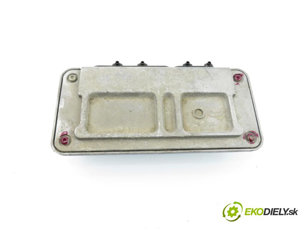 SEAT LEON (1P1) HB 2009 63,00 1.4 16V - BXW 1390,00 Riadiaca jednotka Motor 03C906024BC ; 03C906024AS