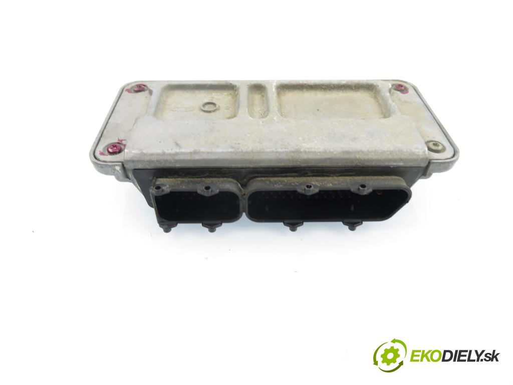 SEAT LEON (1P1) HB 2009 63,00 1.4 16V - BXW 1390,00 Riadiaca jednotka Motor 03C906024BC ; 03C906024AS