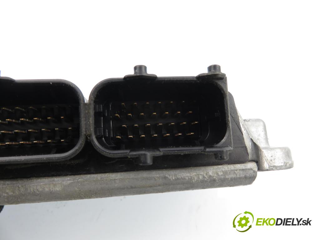 SEAT LEON (1P1) HB 2009 63,00 1.4 16V - BXW 1390,00 Riadiaca jednotka Motor 03C906024BC ; 03C906024AS
