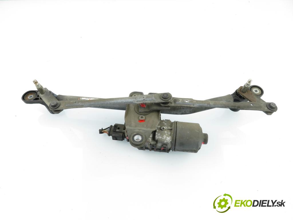 ALFA ROMEO 159 (939_) SEDAN 2006 85,00 1.9 JTDM 8V - 939 A7.000 1910,00 MECHANISMUS/ motorek stěračů 0390241915 ; 60694874 ; 3397020724