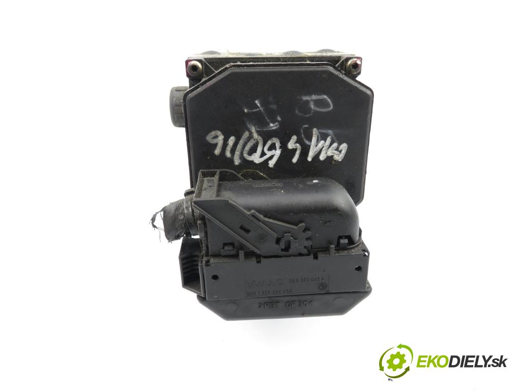 VW PASSAT B5.5 Variant (3B6) KOMBI 2002 96,00 1.9 TDI - AWX 1896,00 Pumpa ABS 0265950055 ; 4B0614517G ; 0265225124 (Pumpa ABS)