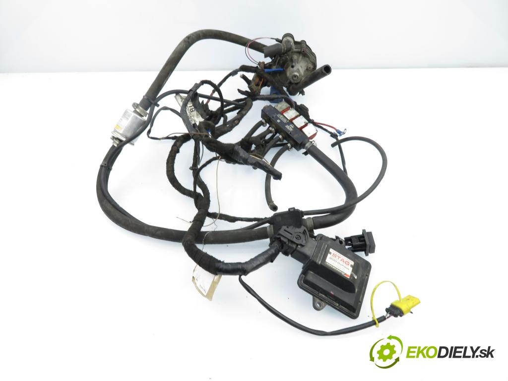 FORD FOCUS II Turnier (DA_, FFS, DS) KOMBI 2006 74,00 1.6 - SHDA 1596,00 LPG komplentny 67R017009 ; 67R010104