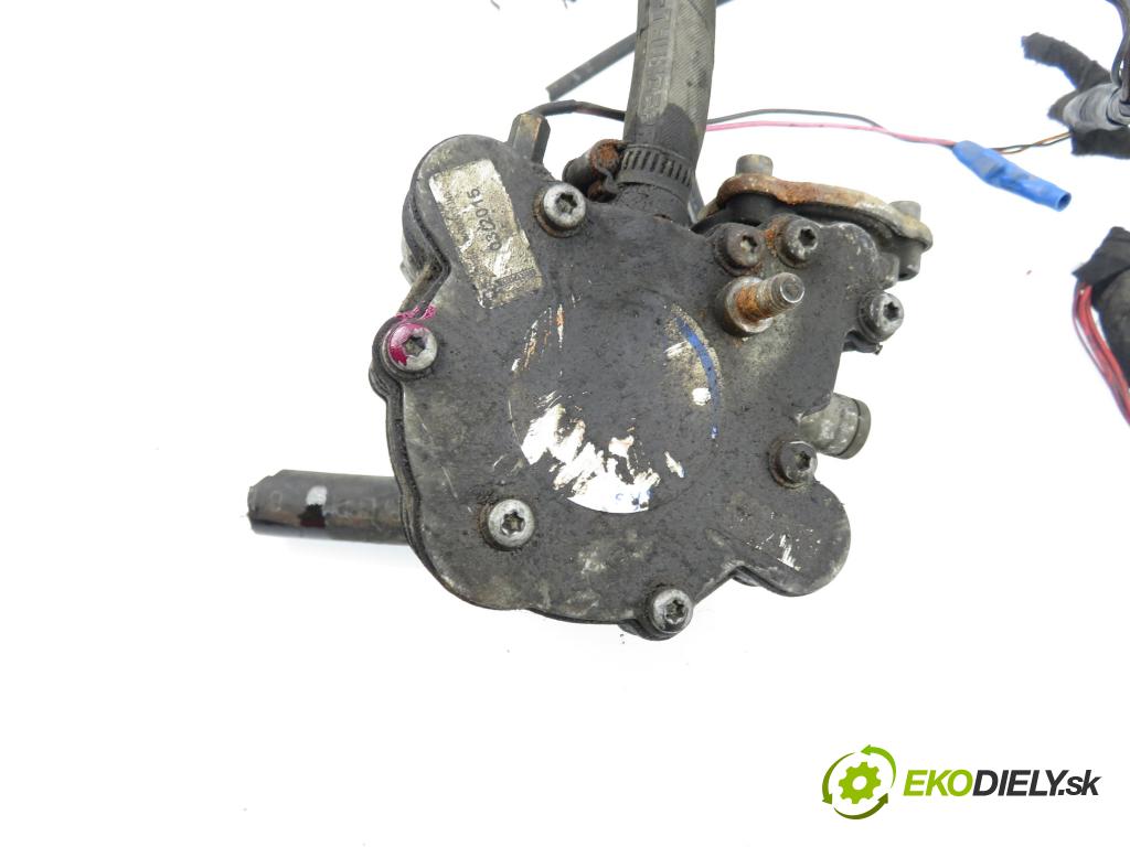 FORD FOCUS II Turnier (DA_, FFS, DS) KOMBI 2006 74,00 1.6 - SHDA 1596,00 LPG komplentny 67R017009 ; 67R010104