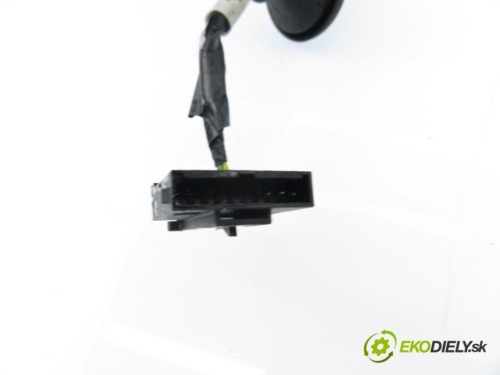 OPEL ZAFIRA B (A05) MINIVAN 2009 85,00 1.6 - Z 16 XER 1598,00 Spätné zrkadlo LE 13137804RW