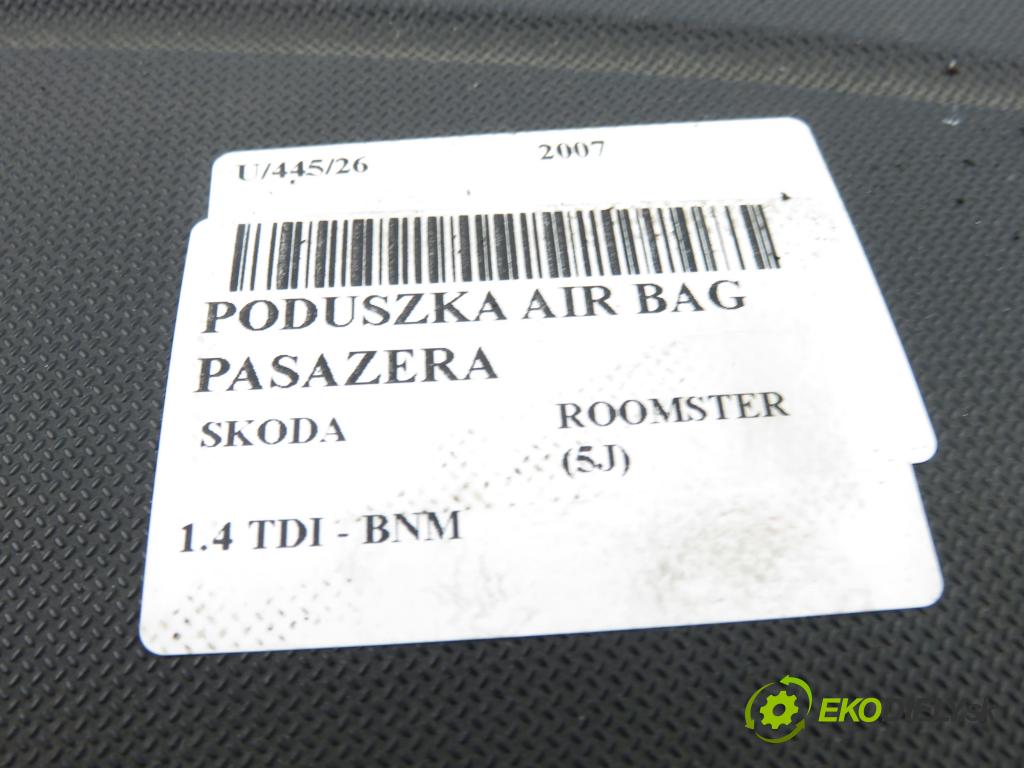 SKODA ROOMSTER (5J) KOMBIVAN 2006 51,00 1.4 TDI - BNM 1422,00 AirBag air BAG CESTUJÍCÍ: 5J1880202A ; 5J1880267