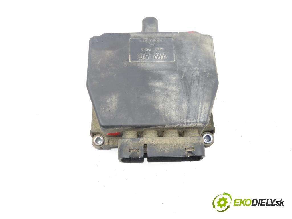 SKODA ROOMSTER (5J) KOMBIVAN 2006 51,00 1.4 TDI - BNM 1422,00 VENTIL magnetický 6Q0906625A