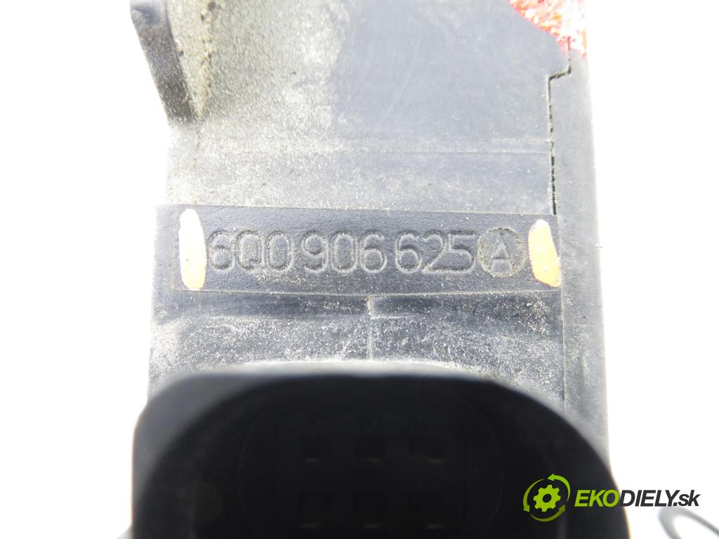 SKODA ROOMSTER (5J) KOMBIVAN 2006 51,00 1.4 TDI - BNM 1422,00 VENTIL magnetický 6Q0906625A