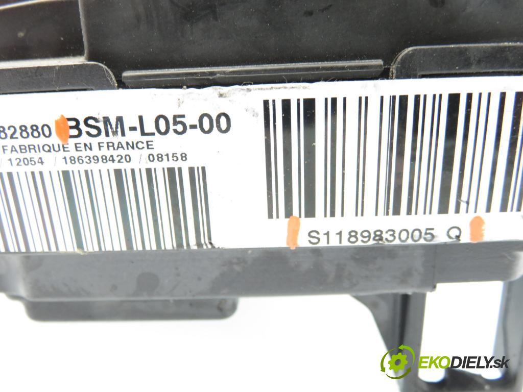 PEUGEOT EXPERT Skrzynia (VF3A_, VF3U_, VF3X_) FURGON 2008 66,00 1.6 HDi 90 16V - 9HU (DV6UTED4) 1560,00 MODUL BSM 9661682880 ; S118983005Q
