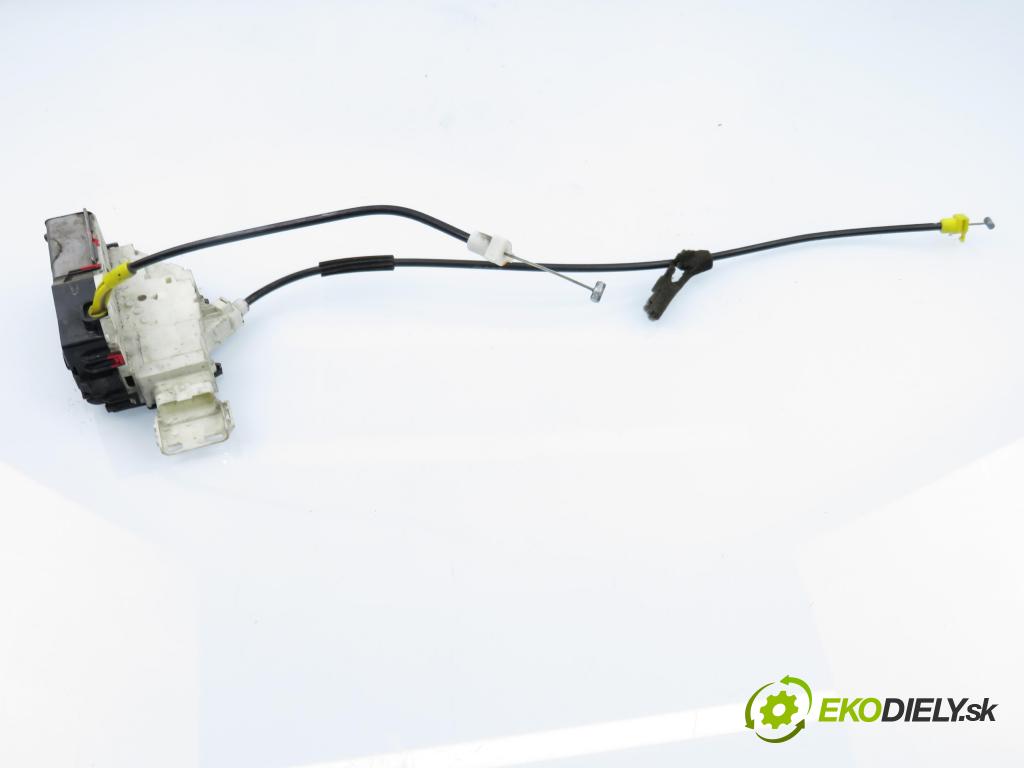 PEUGEOT EXPERT Skrzynia (VF3A_, VF3U_, VF3X_) FURGON 2008 66,00 1.6 HDi 90 16V - 9HU (DV6UTED4) 1560,00 zámok PPE 9681334980