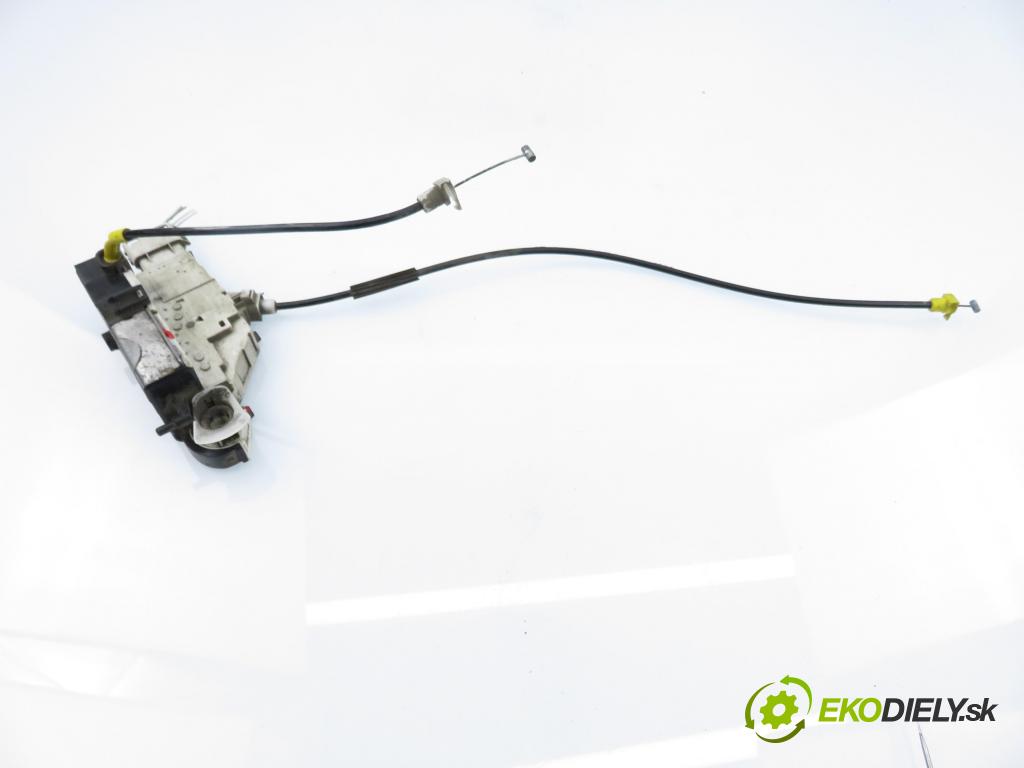 PEUGEOT EXPERT Skrzynia (VF3A_, VF3U_, VF3X_) FURGON 2008 66,00 1.6 HDi 90 16V - 9HU (DV6UTED4) 1560,00 zámok 9681335380