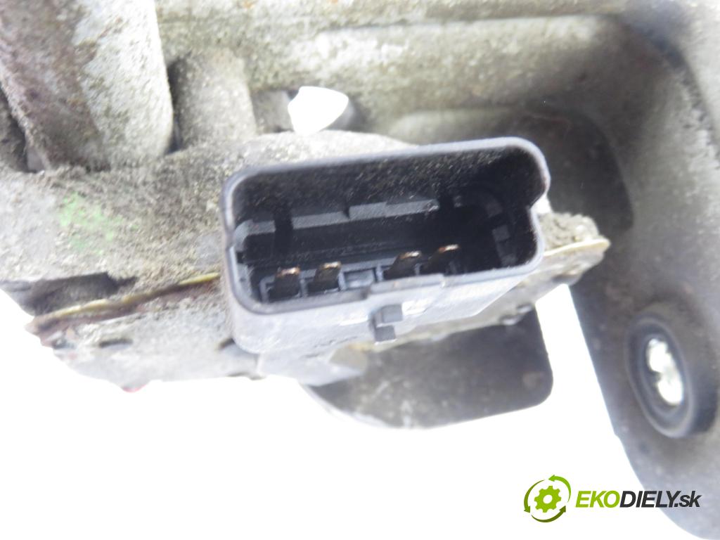 PEUGEOT EXPERT Skrzynia (VF3A_, VF3U_, VF3X_) FURGON 2008 66,00 1.6 HDi 90 16V - 9HU (DV6UTED4) 1560,00 Motorček stieračov 1400456480