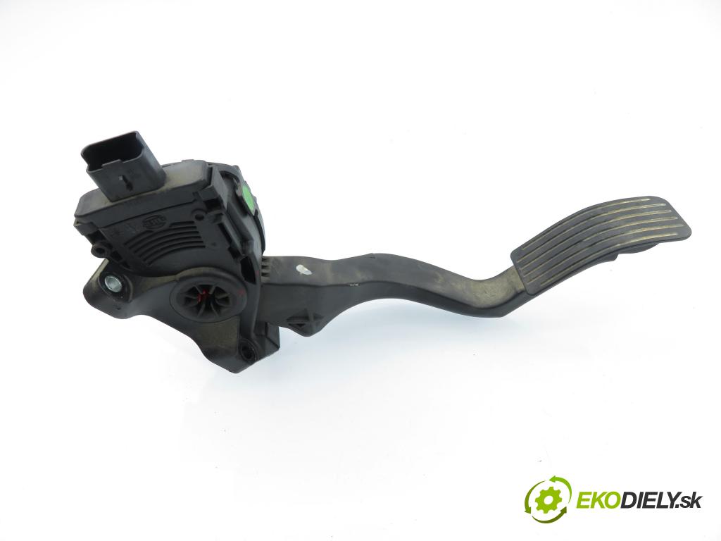 CITROEN C3 I (FC_) HB 2006 80,00 1.6 16V HDi 109 - 9HZ (DV6TED4) 1560,00 Potenciometer plynu 9651270180 ; 6PV00908301 (Potenciometer plynového pedálu)
