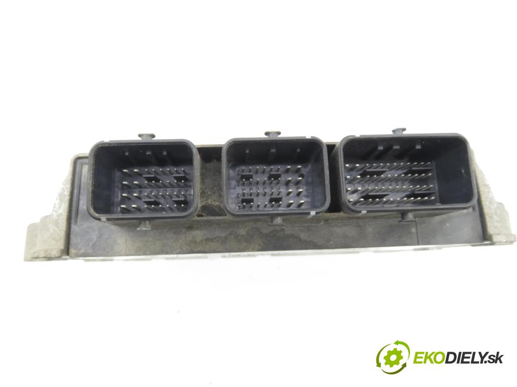 CITROEN C3 I (FC_) HB 2006 44,00 1.1 i - HFX (TU1A) 1124,00 řídící jednotka motora 215857854A ; 9661961280 ; 9651696680