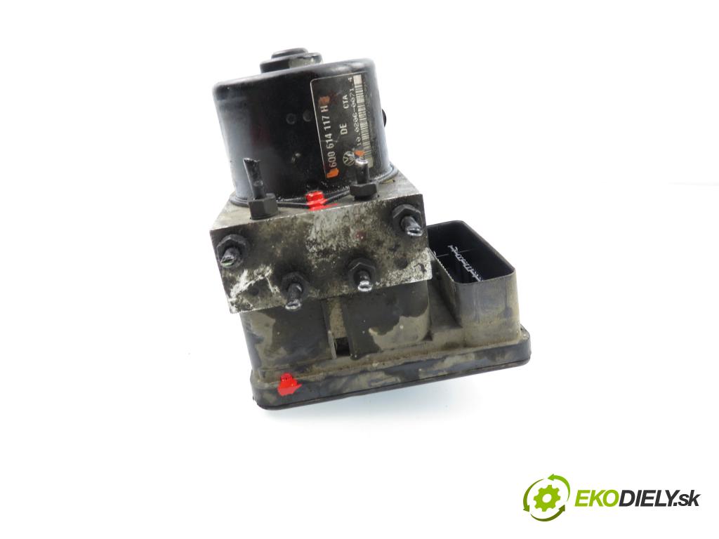 VW POLO (9N_) HB 2002 59,00 1.4 TDI - BNV 1422,00 Pumpa ABS 10096003323 ; 6Q0907379L ; 6Q0614117H (Pumpa ABS)