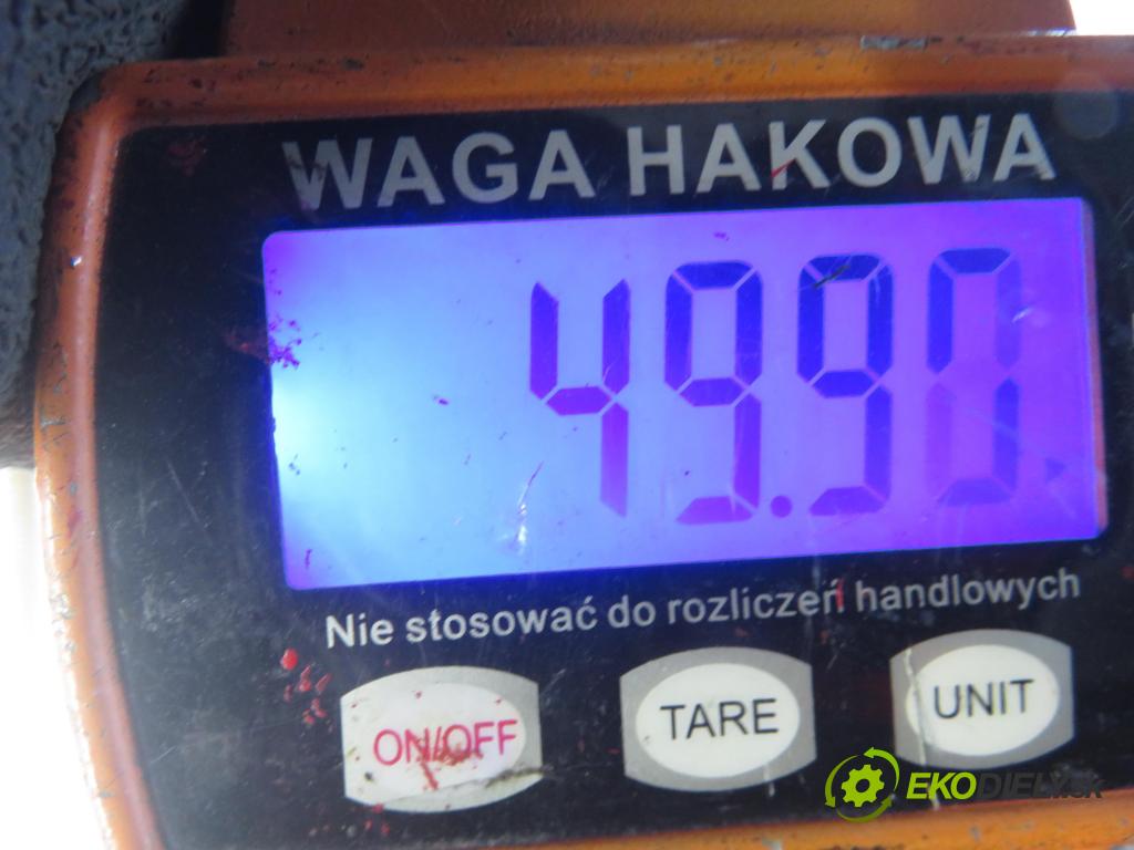 FORD FIESTA V (JH_, JD_) HB 2003 50,00 1.4 TDCi - F6JA 1399,00 výztuha zadní část ABS
