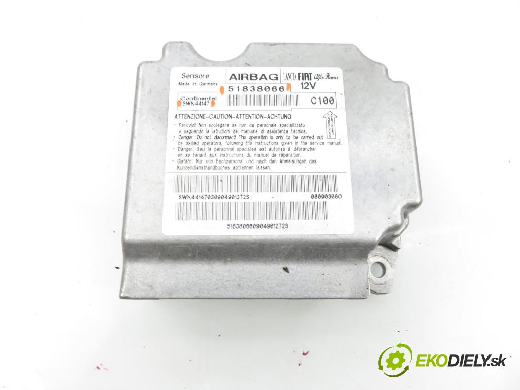 FIAT GRANDE PUNTO (199_) HB 2009 57,00 1.4 - 350 A1.000 1368,00 MODUL air BAG 51838066 ; 5WK44147