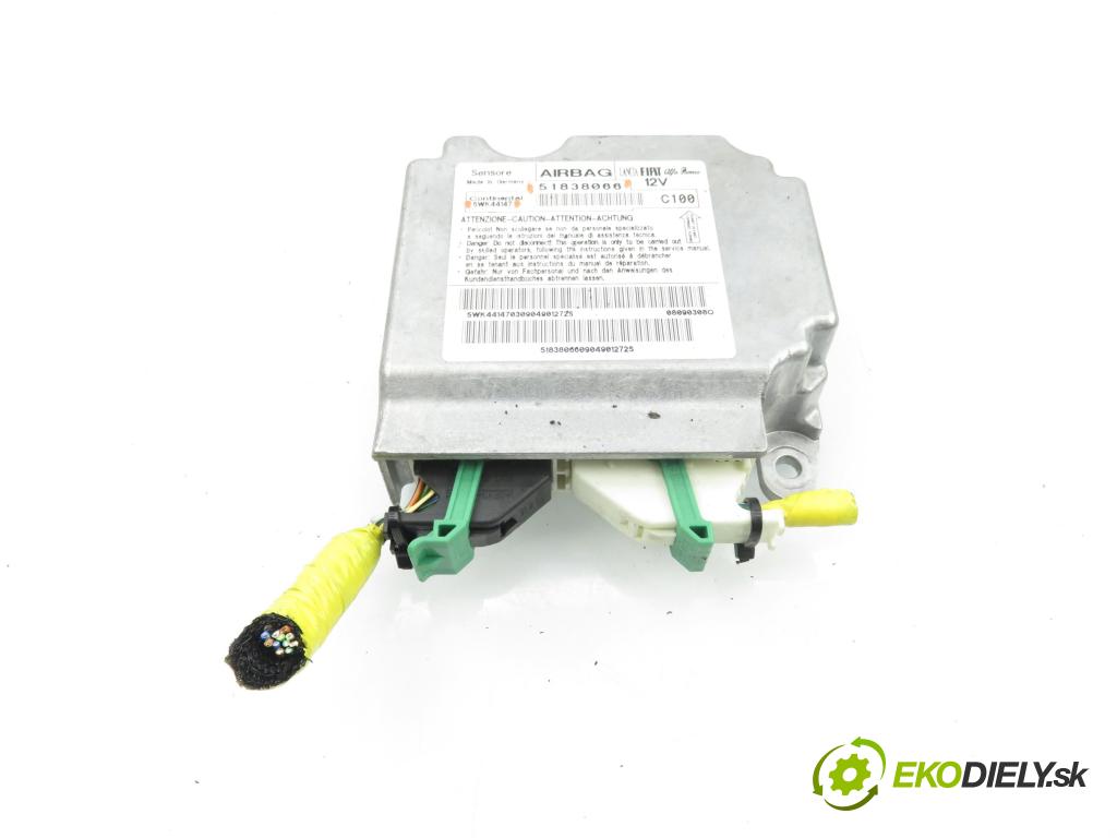 FIAT GRANDE PUNTO (199_) HB 2009 57,00 1.4 - 350 A1.000 1368,00 MODUL air BAG 51838066 ; 5WK44147