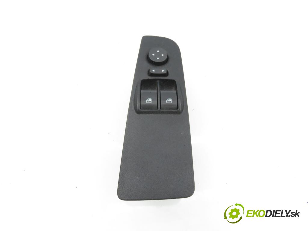 FIAT GRANDE PUNTO (199_) HB 2009 57,00 1.4 - 350 A1.000 1368,00 Panel ovládania okien 