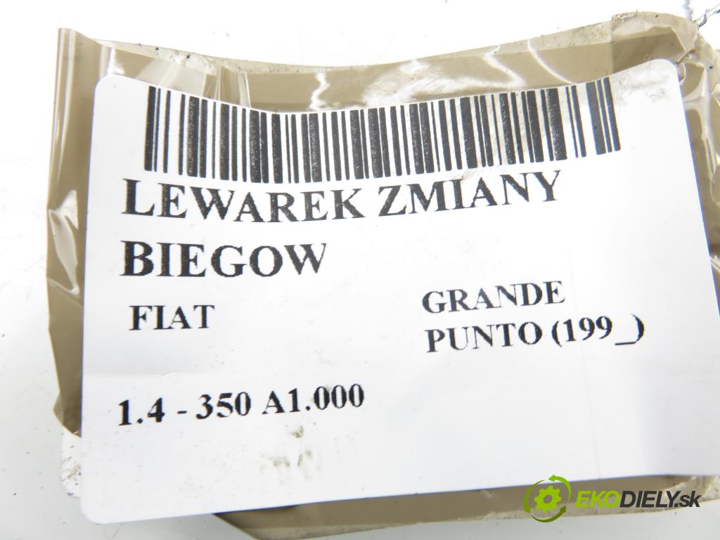 FIAT GRANDE PUNTO (199_) HB 2009 57,00 1.4 - 350 A1.000 1368,00 ZVEDÁK: 553459180