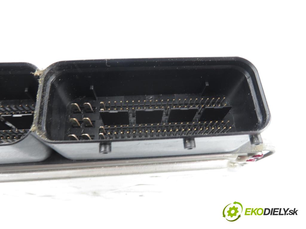 VW GOLF V (1K1) HB 2006 55,00 1.4 16V - BCA 1390,00 Riadiaca jednotka Motor 03C906032A ; 03C906032 ; 0261201353