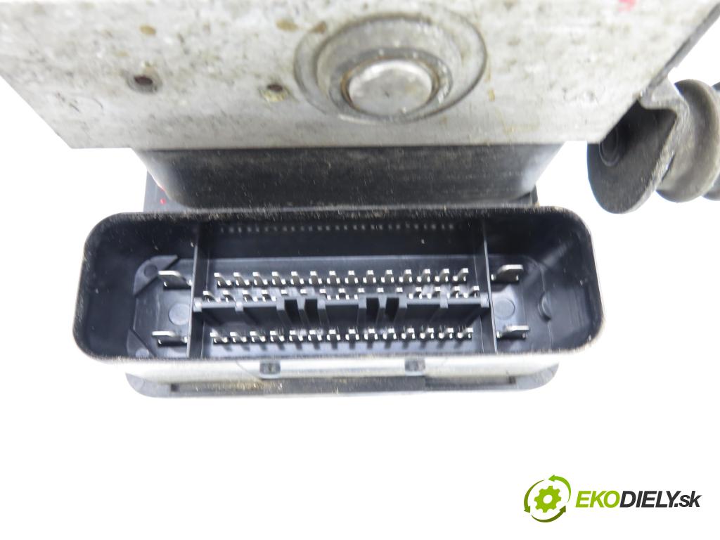 VW GOLF V (1K1) HB 2006 55,00 1.4 16V - BCA 1390,00 Pumpa ABS 10096003593 ; 1K0907379AC ; 1K0614517AE (Pumpa ABS)