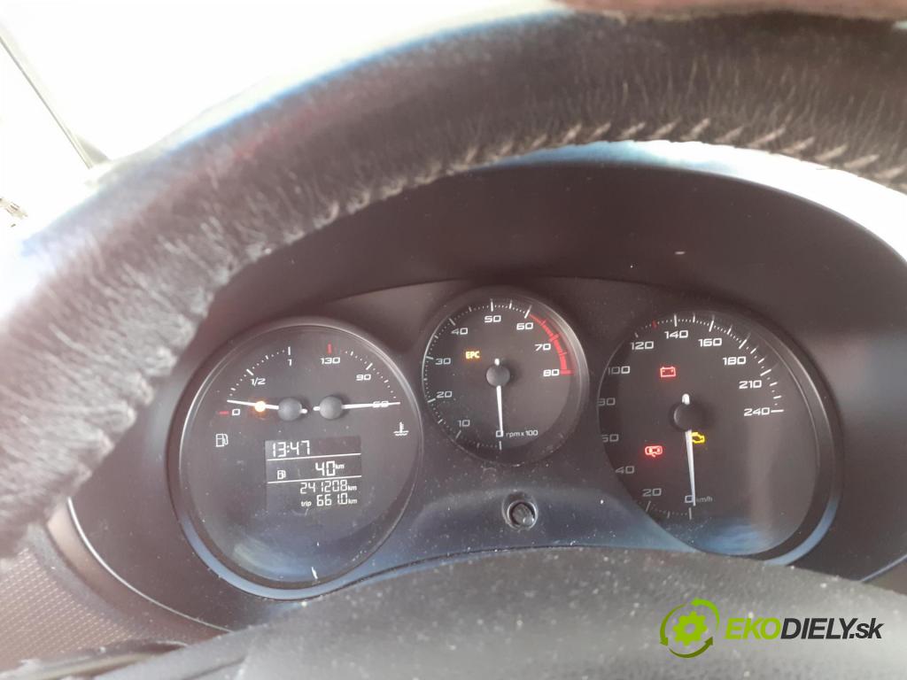 SEAT LEON (1P1) HB 2009 63,00 1.4 16V - BXW 1390,00 Prístrojovka elektrický 1P0920810E
