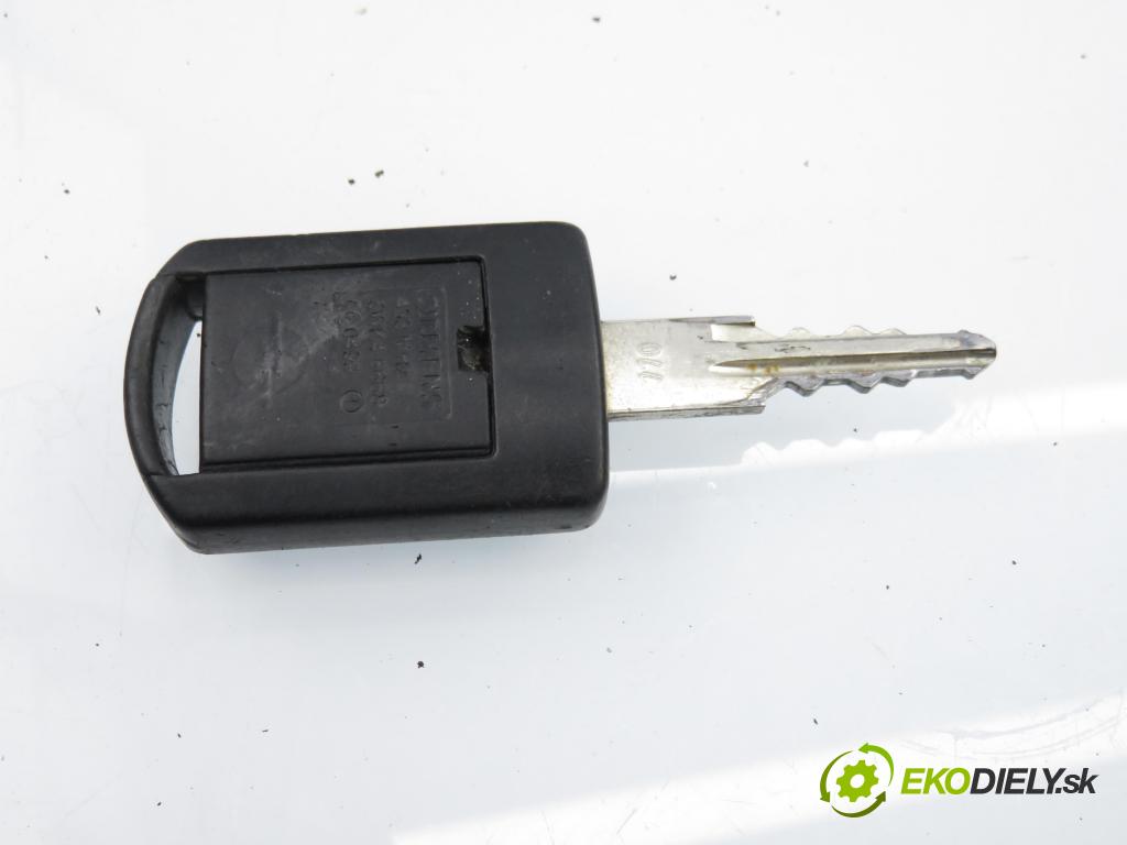 OPEL CORSA C (X01) HB 2001 66,00 1.4 - Z 14 XE 1389,00 spinačka 90589313 ; 90589389 ; 24445098 (Spínacia skrinka)