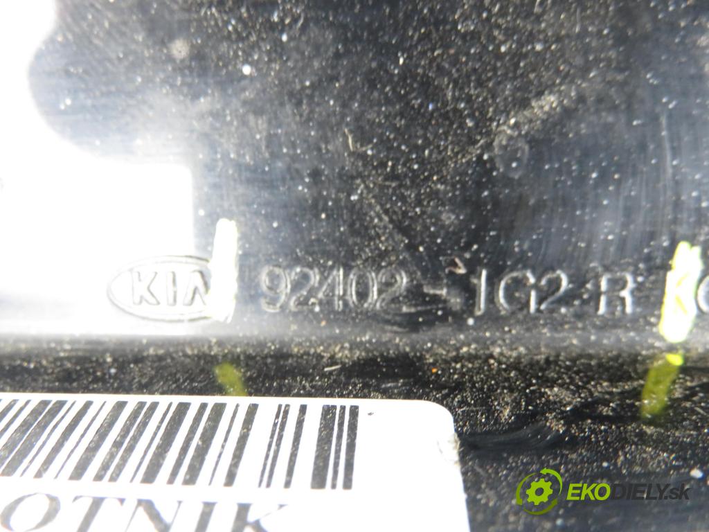 KIA RIO II (JB) HB 2008 81,00 1.5 CRDi - D4FA 1493,00 světlo pravé zadní 924021G2R