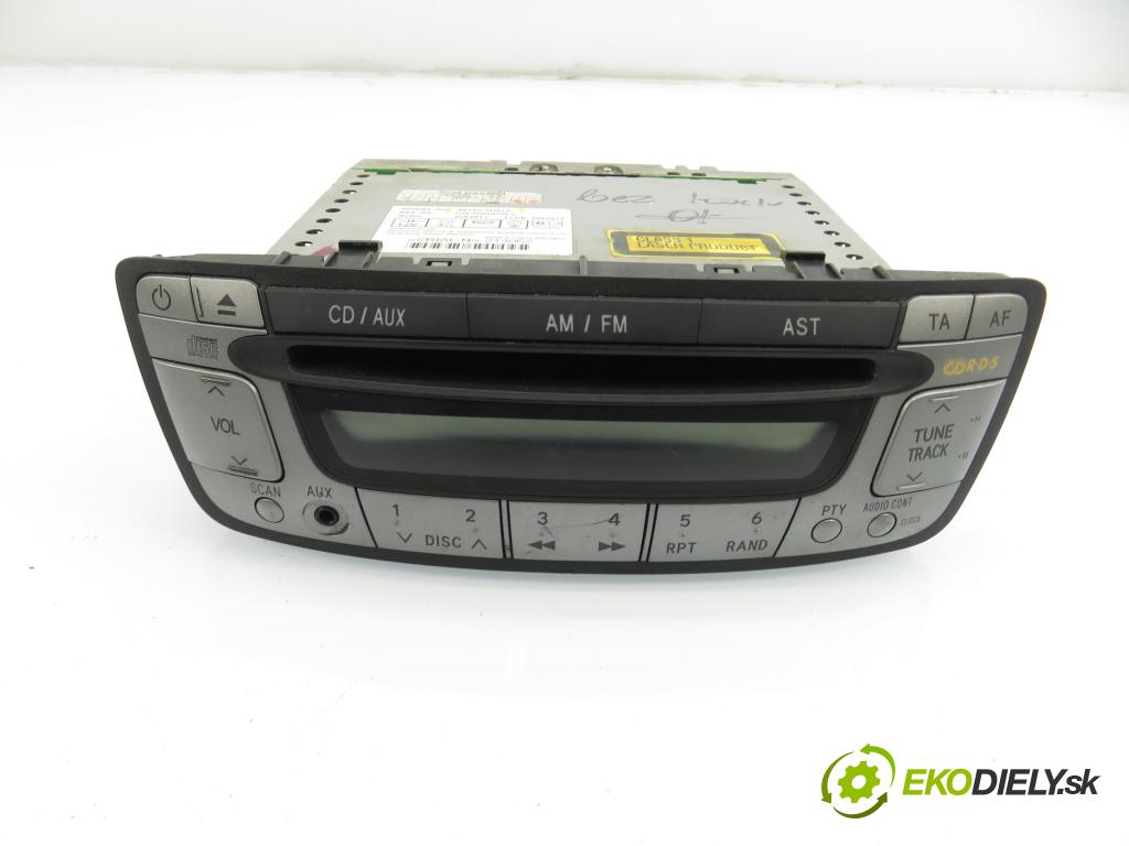 PEUGEOT 107 (PM_, PN_) HB 2006 40,00 1.4 HDi 54 - 8HT (PSA) 1398,00 RADIO CD 861200H010 ; 213062
