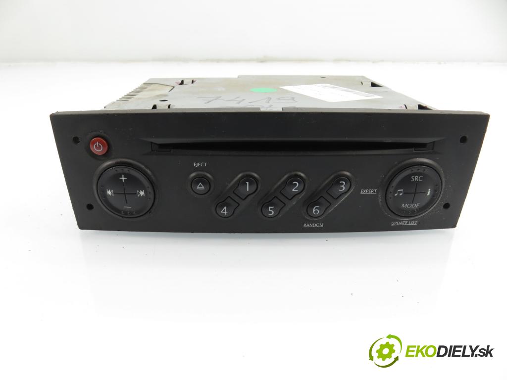 RENAULT MEGANE II (BM0/1_, CM0/1_) HB 2007 82,00 1.6 16V - K4M 812 1598,00 RADIO CD 8200607918B