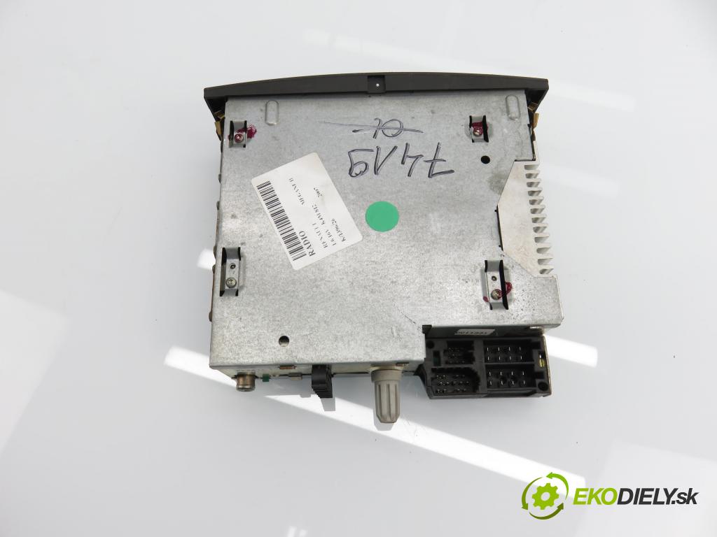 RENAULT MEGANE II (BM0/1_, CM0/1_) HB 2007 82,00 1.6 16V - K4M 812 1598,00 RADIO CD 8200607918B