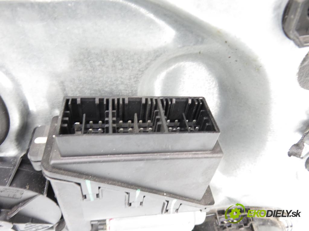 VW POLO (9N_) HB 2004 40,00 1.2 - AWY 1198,00 mechanismus oken 6Q2959802A ; 400645E