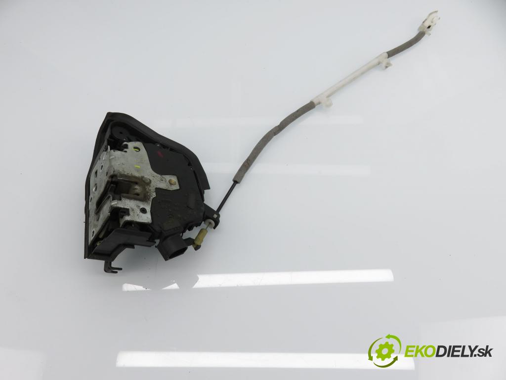 BMW 3 Compact (E46) HB 2002 85,00 316 ti - N42 B18 A 1796,00 zámok 8253431