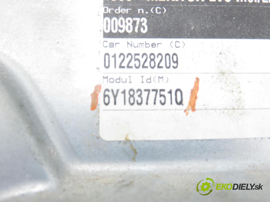 SKODA FABIA I (6Y2) HB 2001 44,00 1.4 - AZE 1397,00 mechanismus oken 6Q1959801 ; 6Y1837751Q