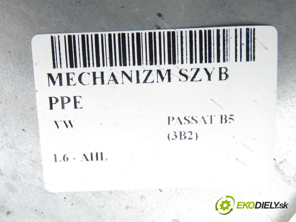 VW PASSAT B5 (3B2) SEDAN 1998 74,00 1.6 - AHL 1595,00 Mechanizmus okien 3B4837756D