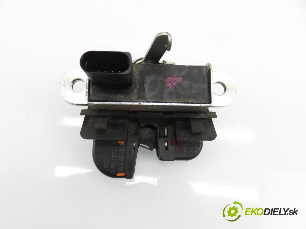 SEAT IBIZA IV (6J5, 6P1) HB 2009 59,00 1.4 TDI - BMS 1422,00 zámok dverí kufor EL. 6J4827505